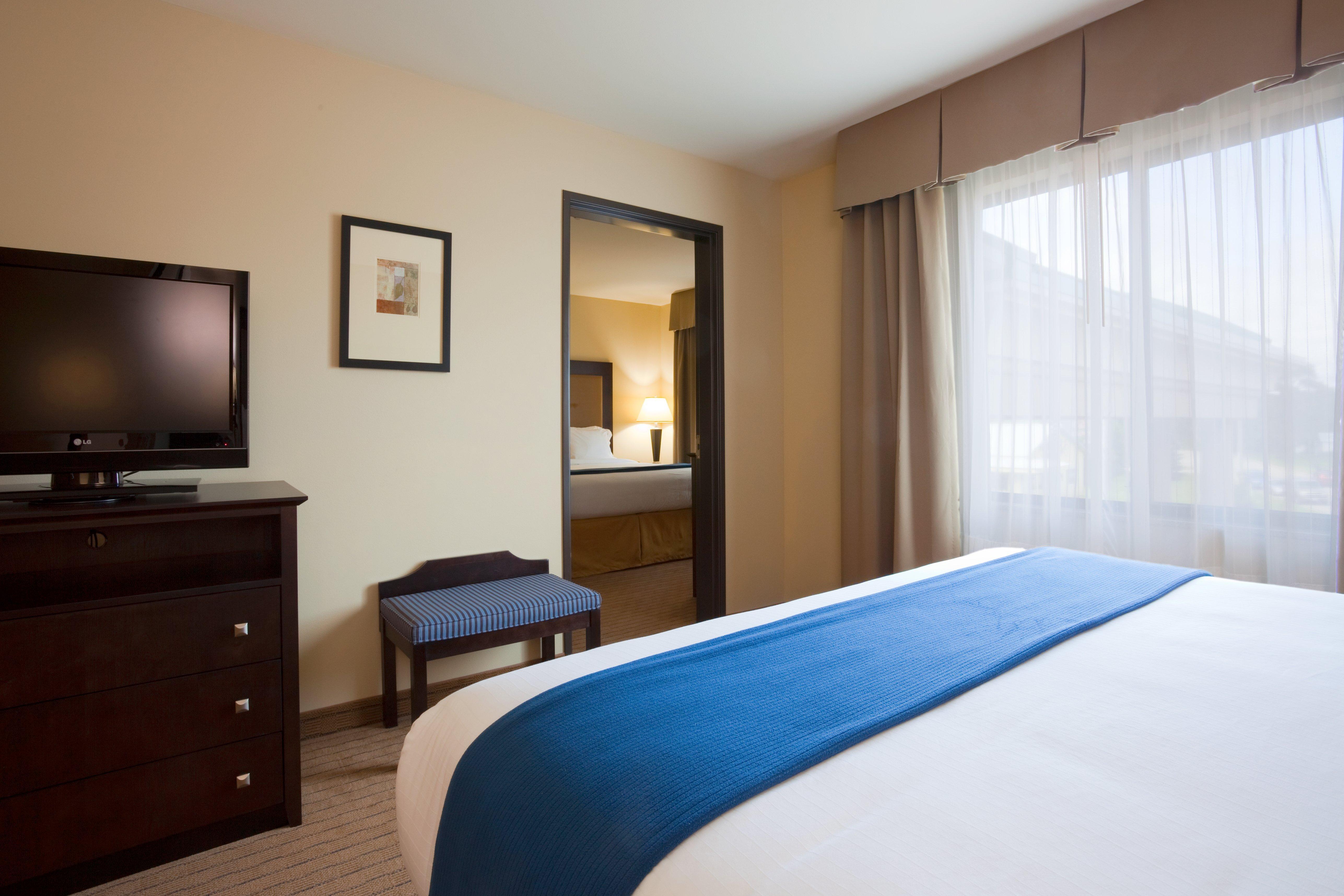 Holiday Inn Express & Suites Madison-Verona By Ihg Quarto foto
